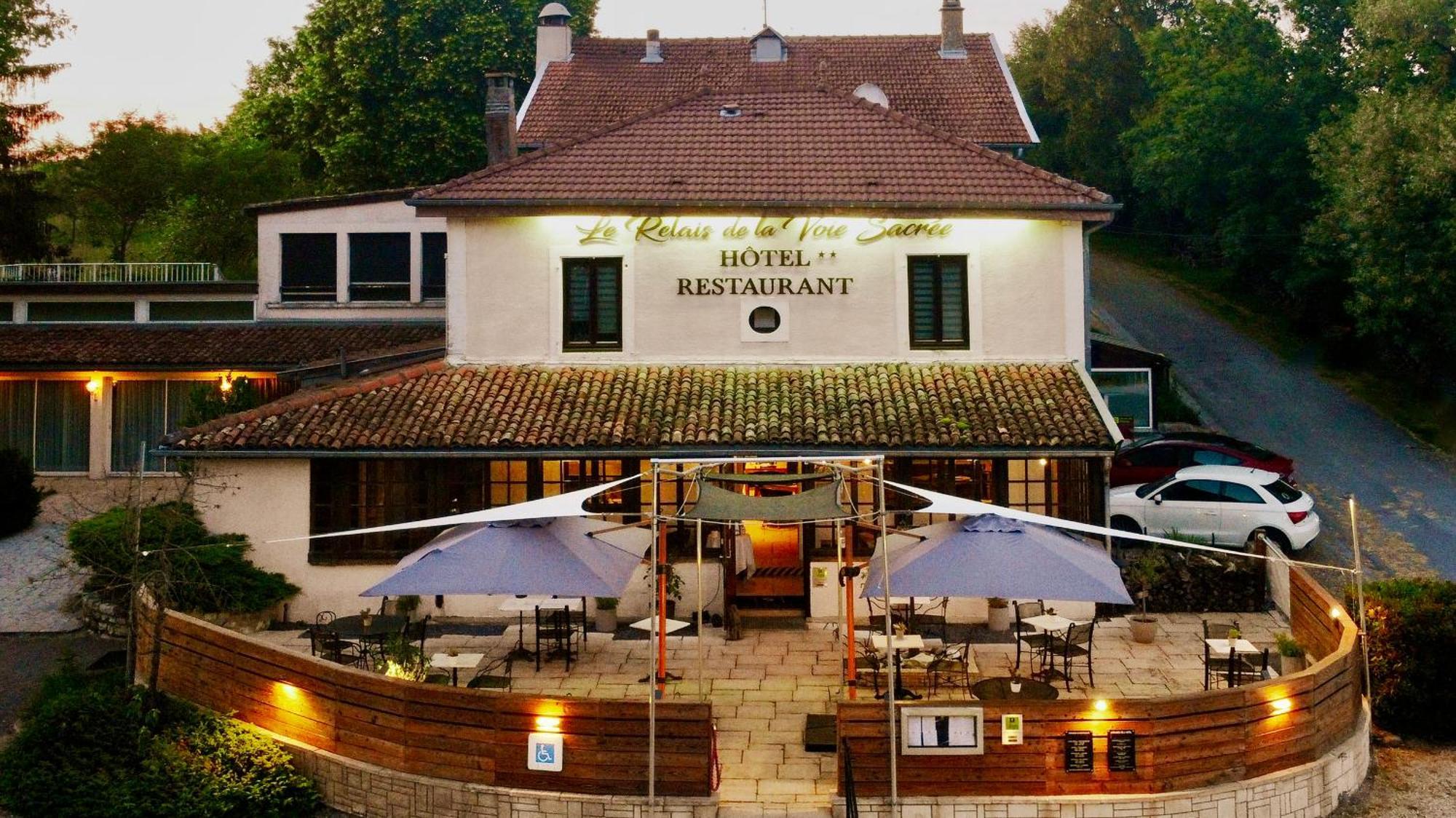 Logis Le Relais De La Voie Sacree Hotel Issoncourt Buitenkant foto